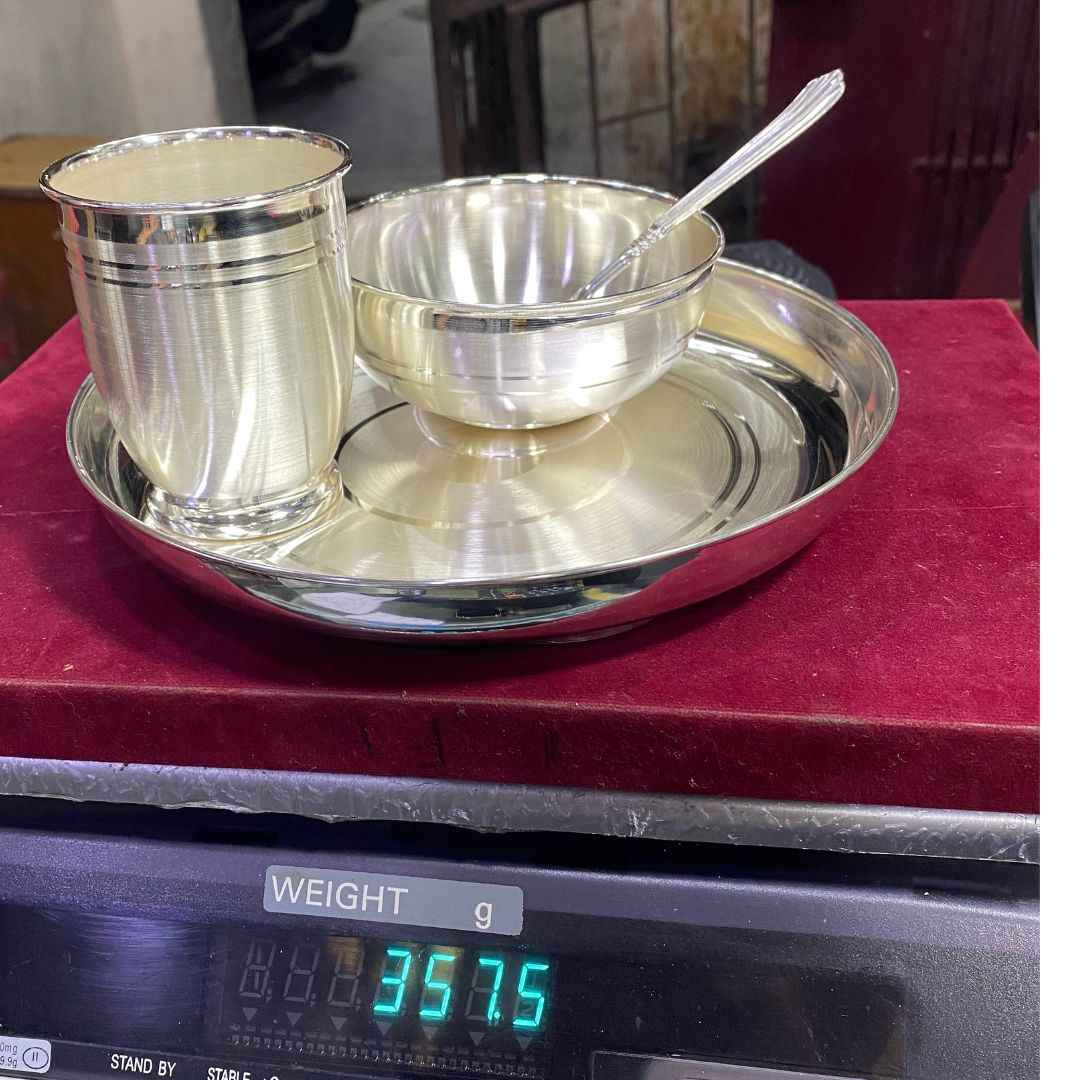 Pure Silver Dinner Set with 925 BIS Hallmark, 360 grams, BIS Hallmarked