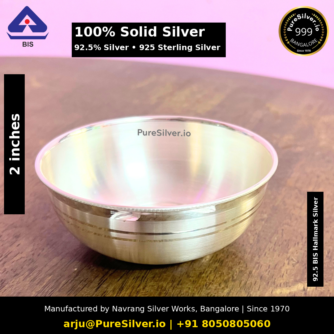 100% Solid Silver bowl. 92.5% Silver • 925 Sterling Silver. Original photograph with verified width label, preserved PureSilver.io watermark and manufacturer details.