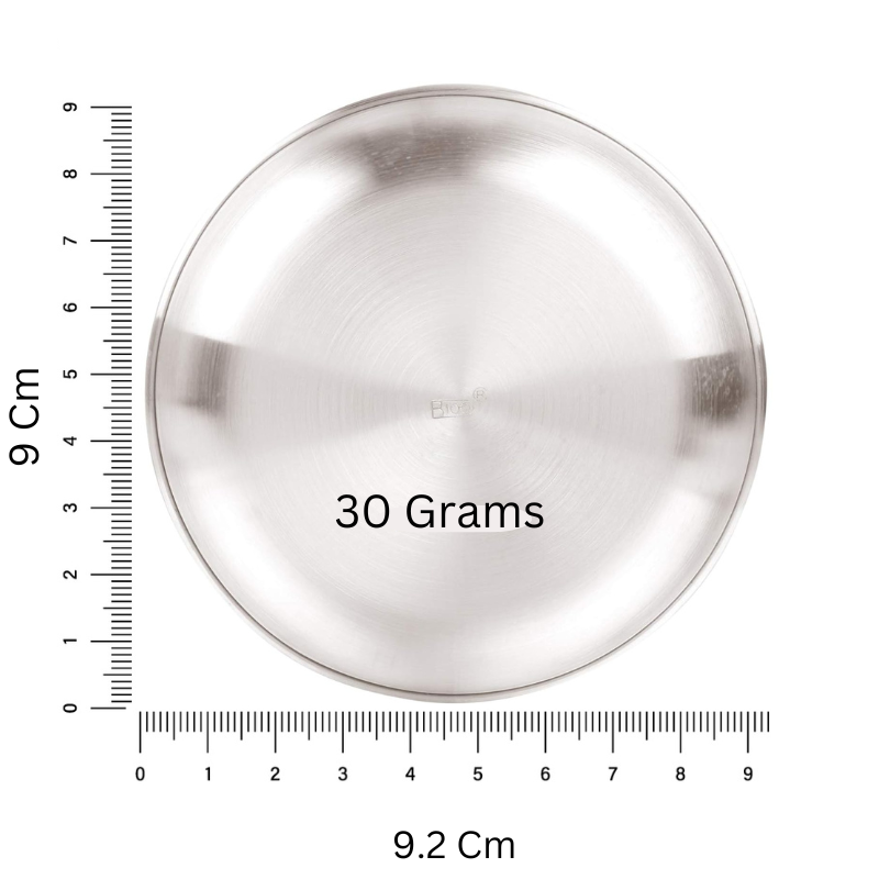 30 gram silver plate with labelled 9.2 × 9 cm measurements