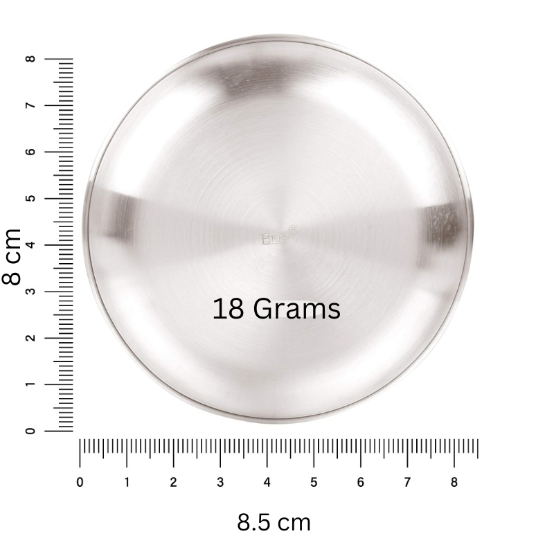 18 gram silver plate with labelled 8.5 × 8 cm measurements