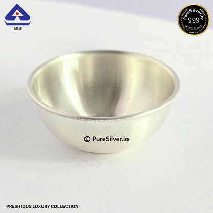 925 Silver Bowl - 2.7 inches (W) 1.5 inches (H) ~22 grams DELHI PATTERN